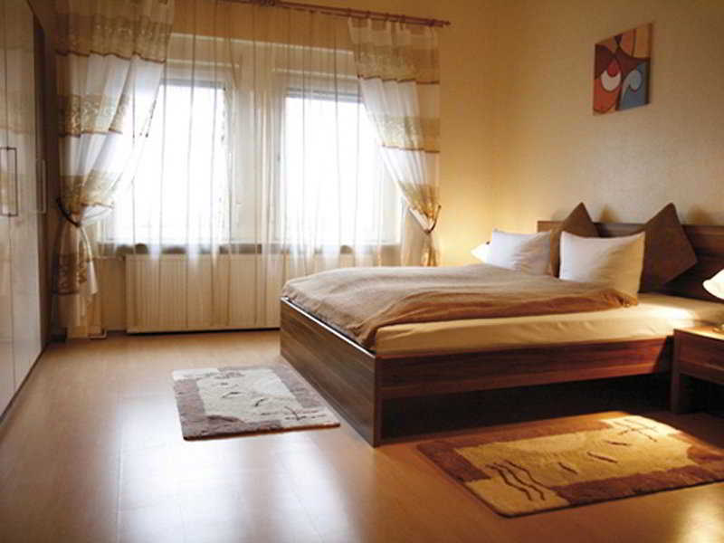 אופנבאך Hotel Monte Cristo חדר תמונה
